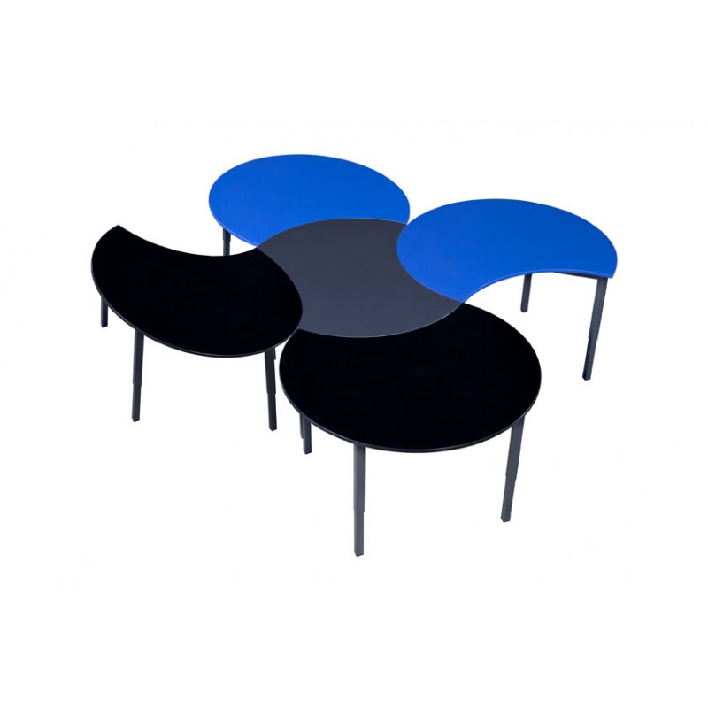 Apple Table